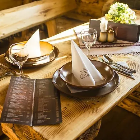 Koliba Besenovka Gospodarstwo wiejskie *