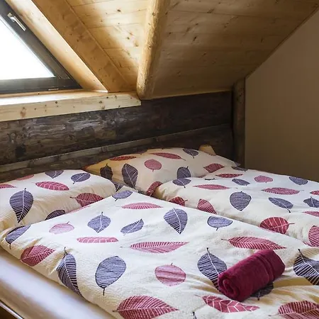 Koliba Besenovka Bešeňová